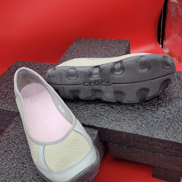 CROCS Busy Day Slip On Shoes Flats Loafer Canvas Upper Casual Women's size 9 - Picture 5 of 5